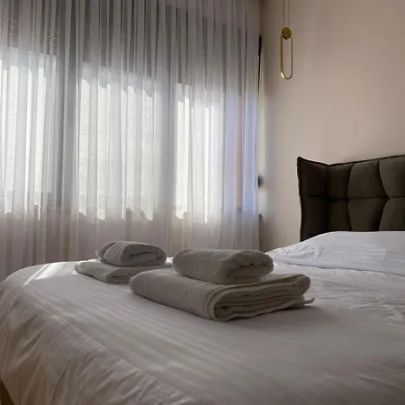 Central Bliss Studio Apartamento *